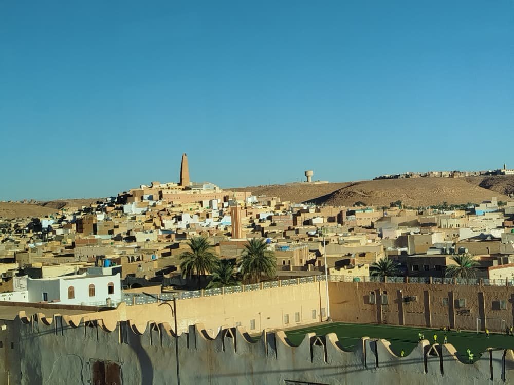 Terraced Mozabite town with its minaret crowning the hill, M'Zab Valley near Ghardaia, Algeria